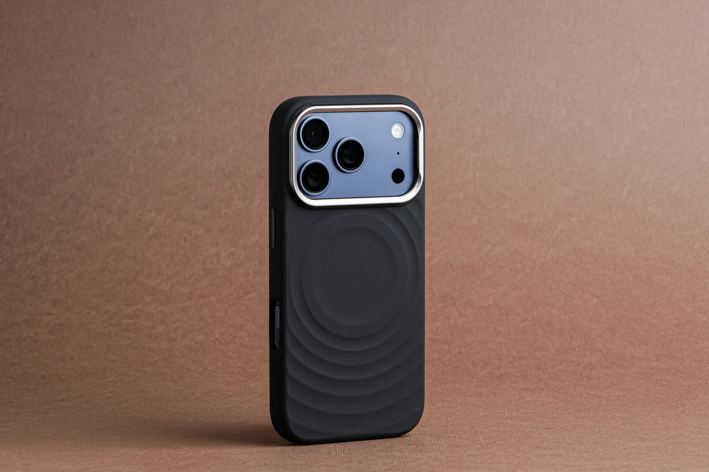 Tekne WaveStand Silicone Case for iPhone 17 Pro Max
