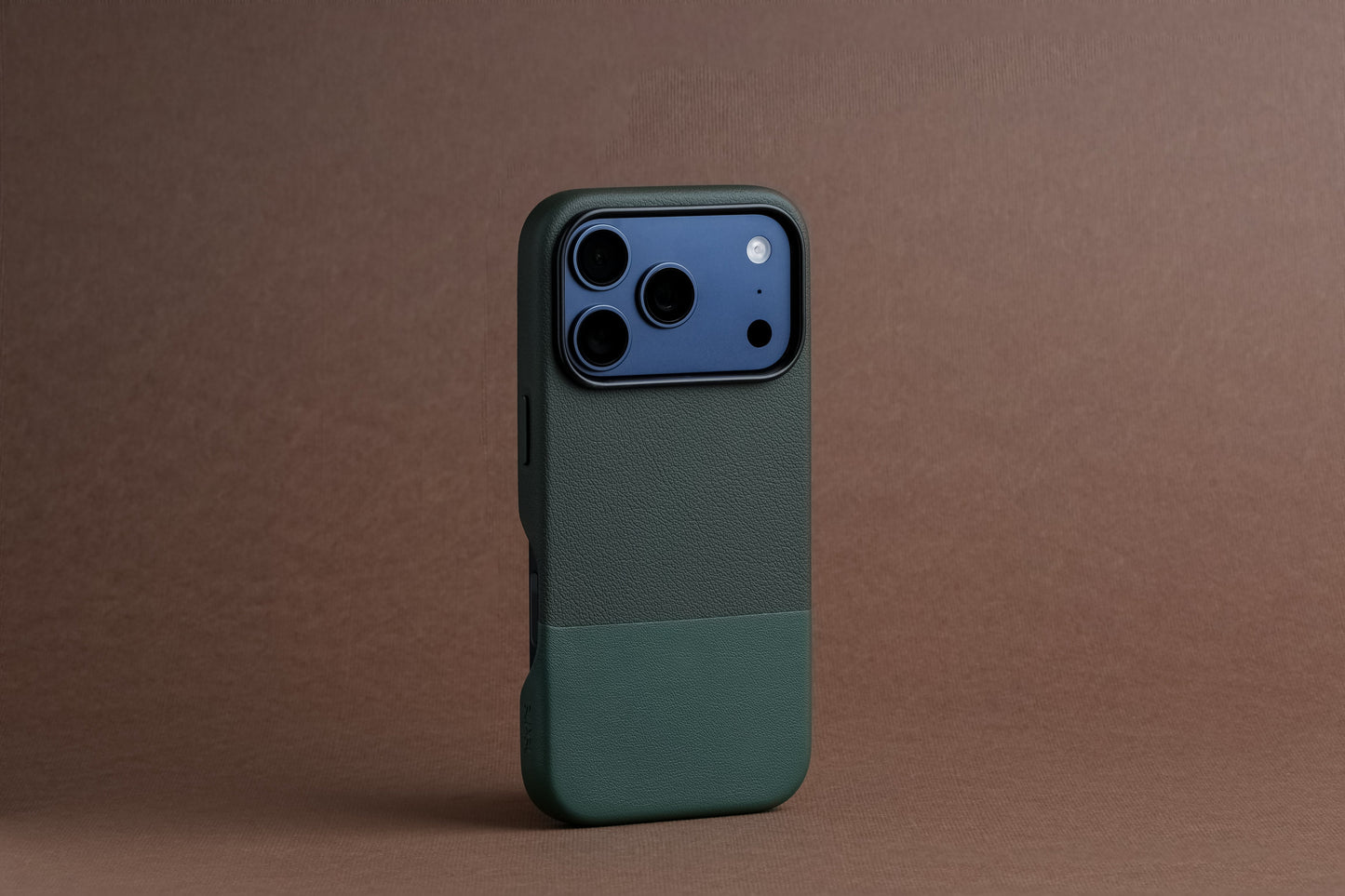 Tekne DualTone Vegan Leather Case for iPhone 17  Pro
