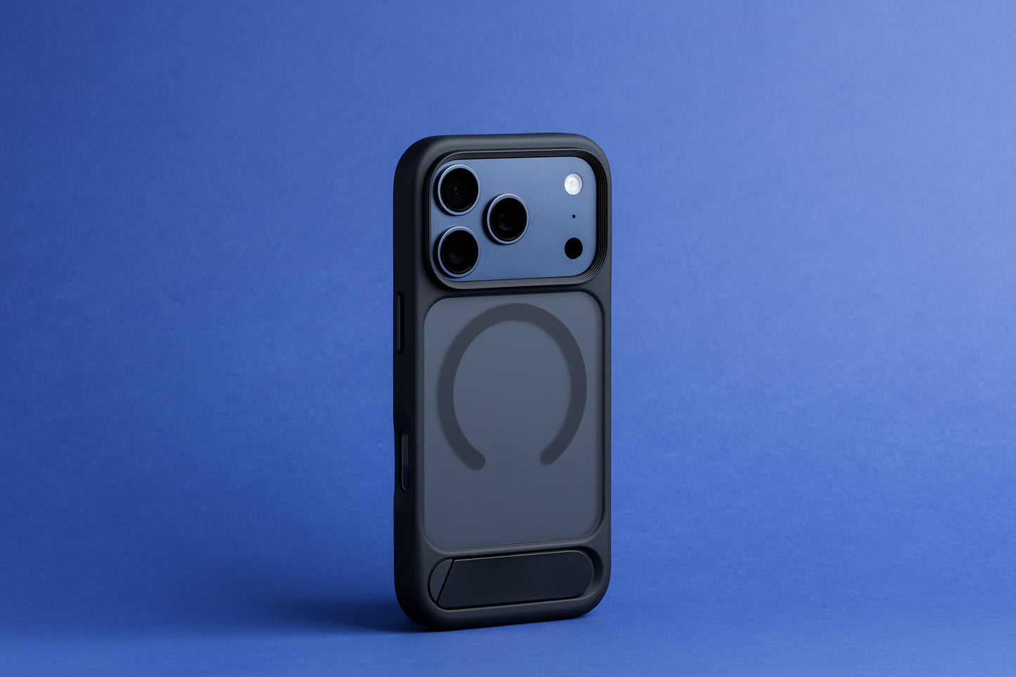 Tekne Hybrid Frost Matte with stand Case for iPhone 17 Pro